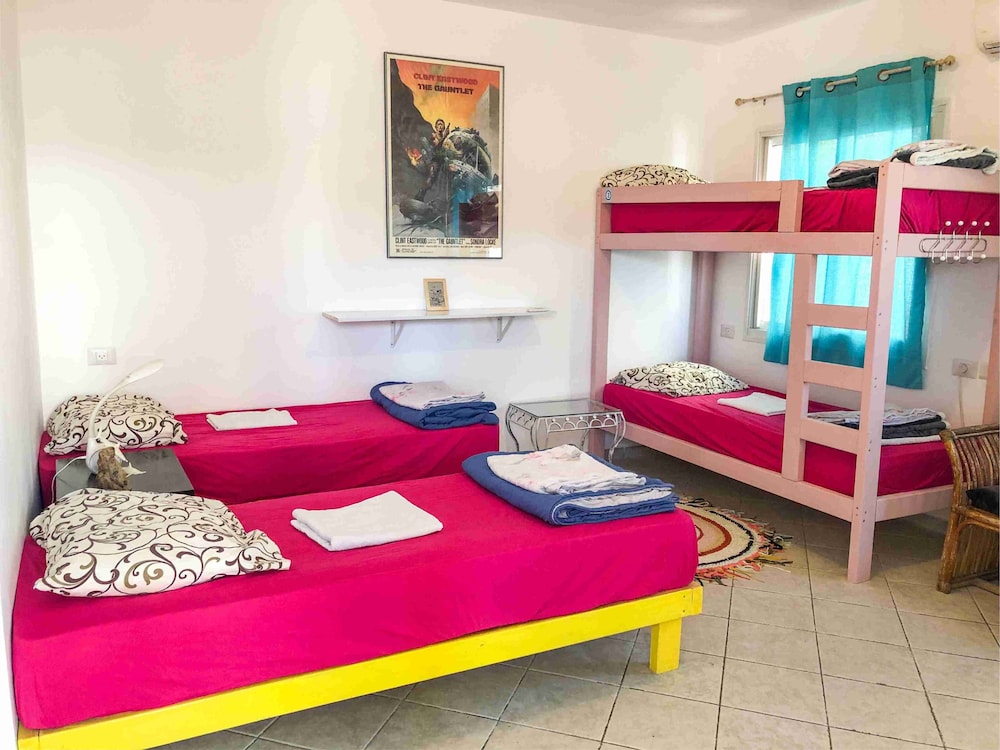 Family Quadruple Room, 1 Bedroom, Pool Access, Courtyard View