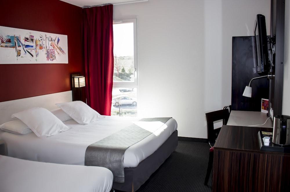 Quadruple Room photo 2