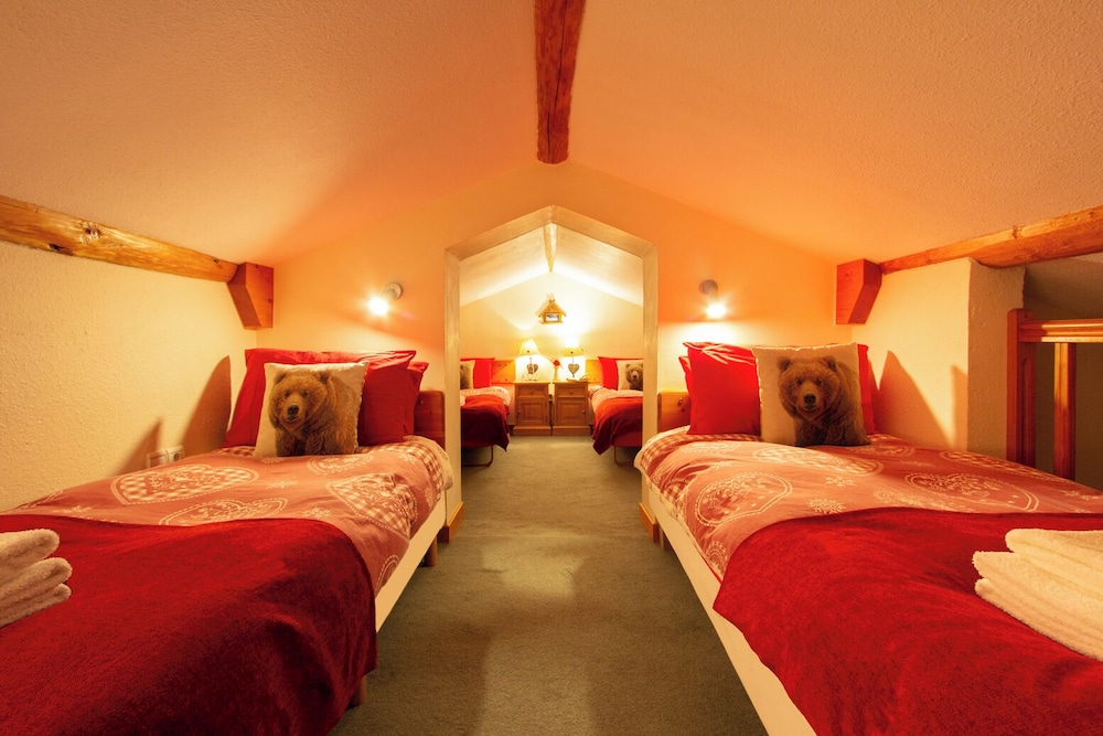 Basic Quadruple Room photo 1