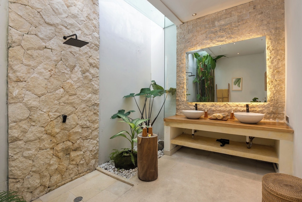 Villa, 3 Bedrooms, Pool View