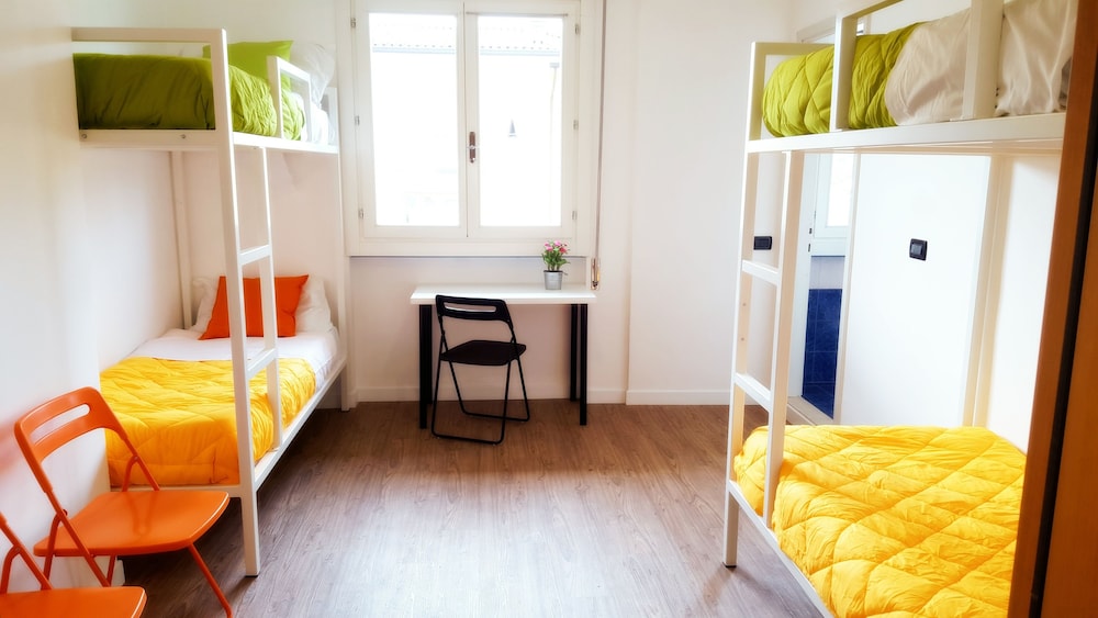 Shared Dormitory, Mixed Dorm (1 Bed In A  4 Bed Mixed Dormitory) photo 1