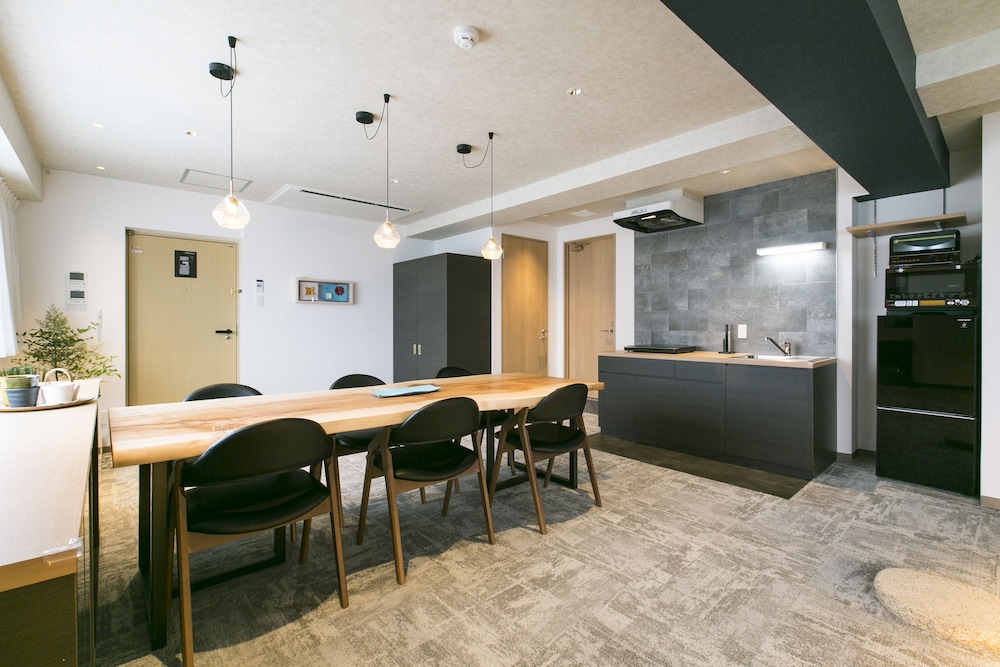 Premium Suite, Up to 5 Adults, Non Smoking - Photo 2