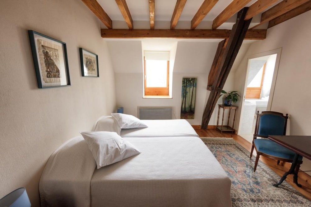Twin Room, 2 Twin Beds, Non Smoking - Photo 6