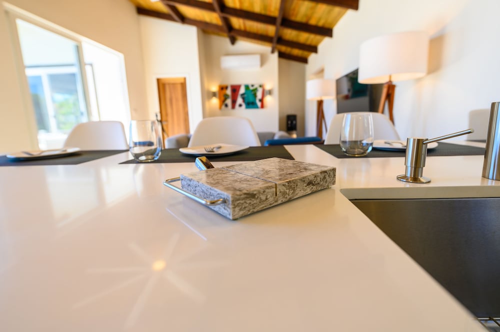 Luxury Villa, 2 Bedrooms, Private Pool, Ocean View photo 2