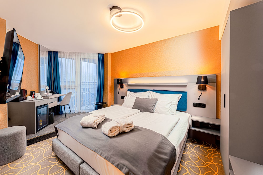 Standard Room - Photo 1