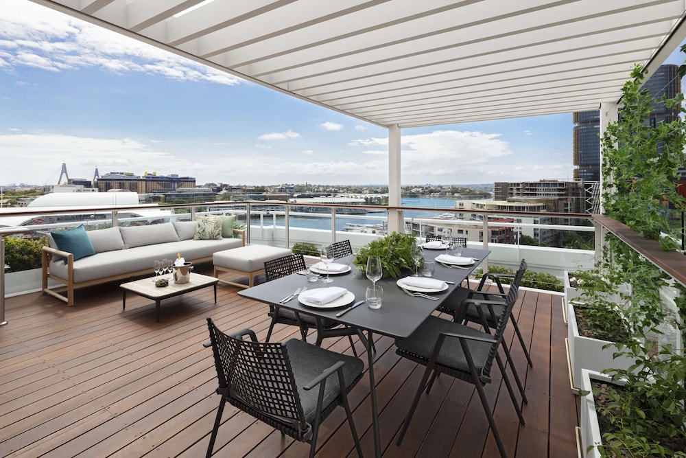 Regency Suite with Terrace (Non Smoking)