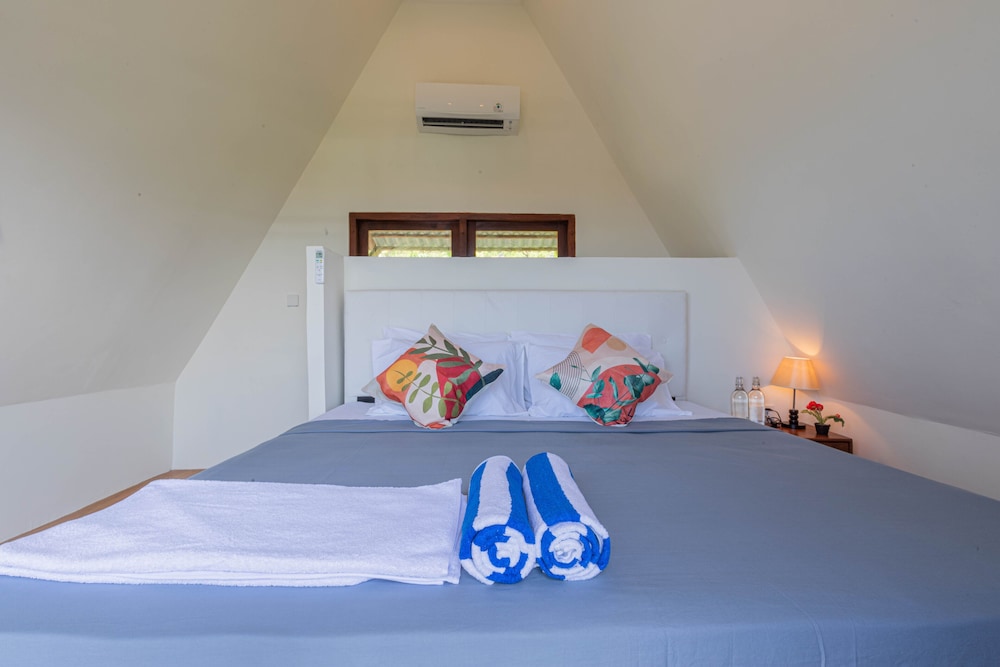 Signature Studio Suite photo 2