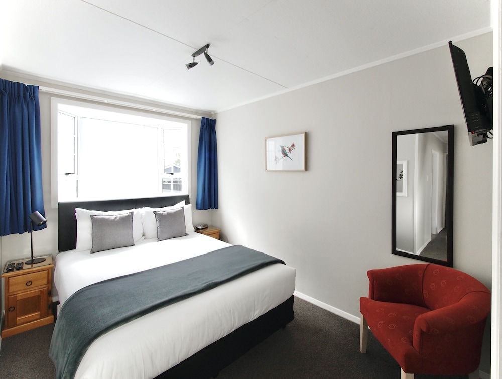 One Bedroom Apartment photo 2