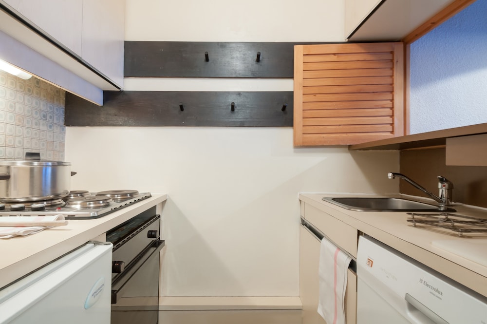 Apartment 5 People - 1 Bedroom photo 3