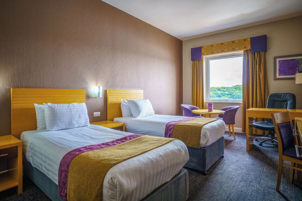 Standard Twin Room, 2 Twin Beds - Photo 3
