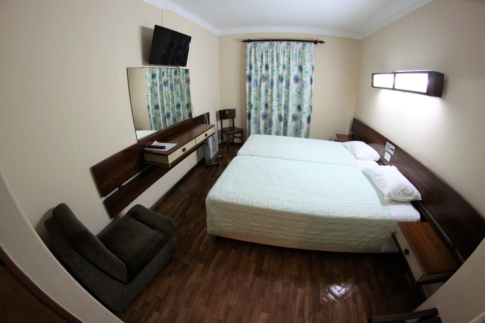 Double or Twin Room photo 1