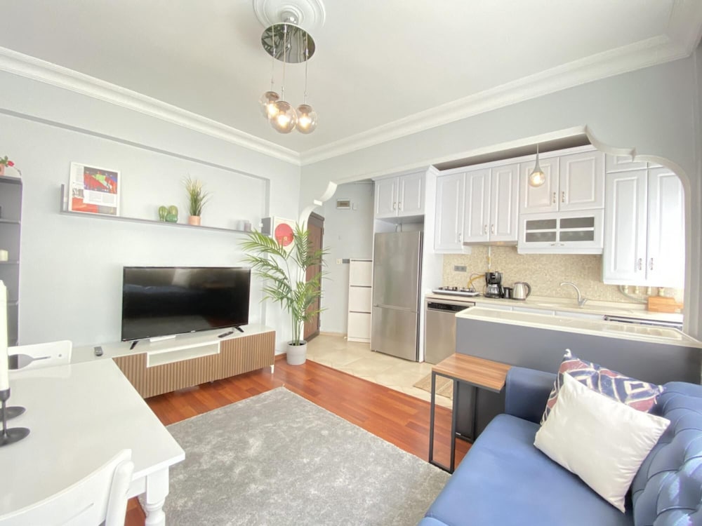 Apartment photo 3