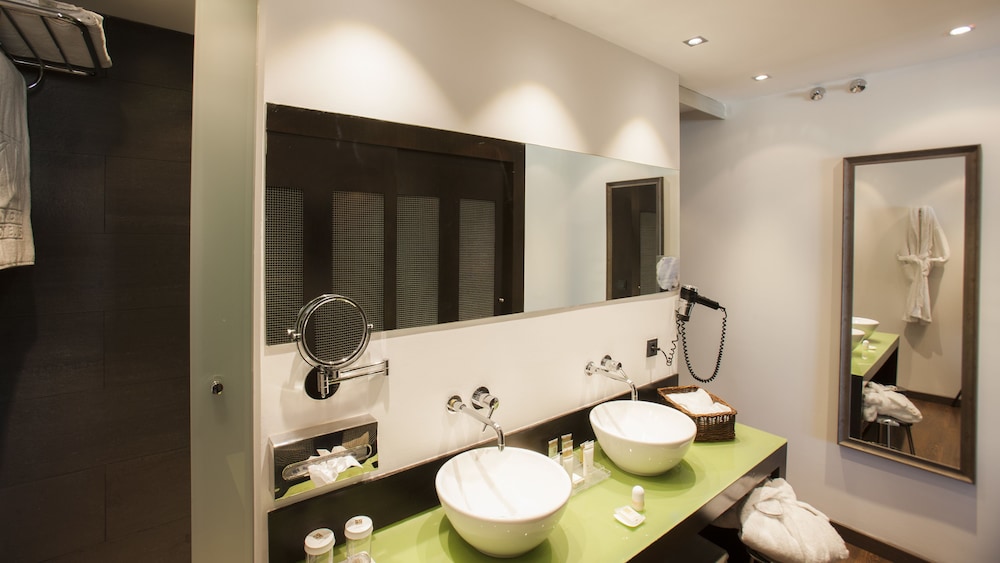 Junior Suite (Doble, Single Use)