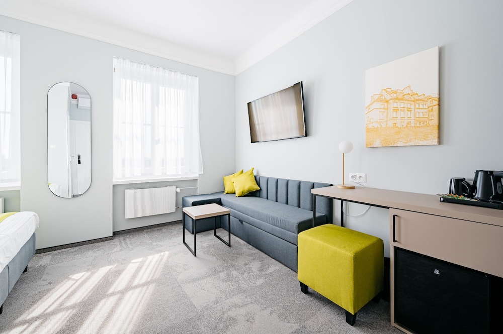 Superior Triple Room photo 2