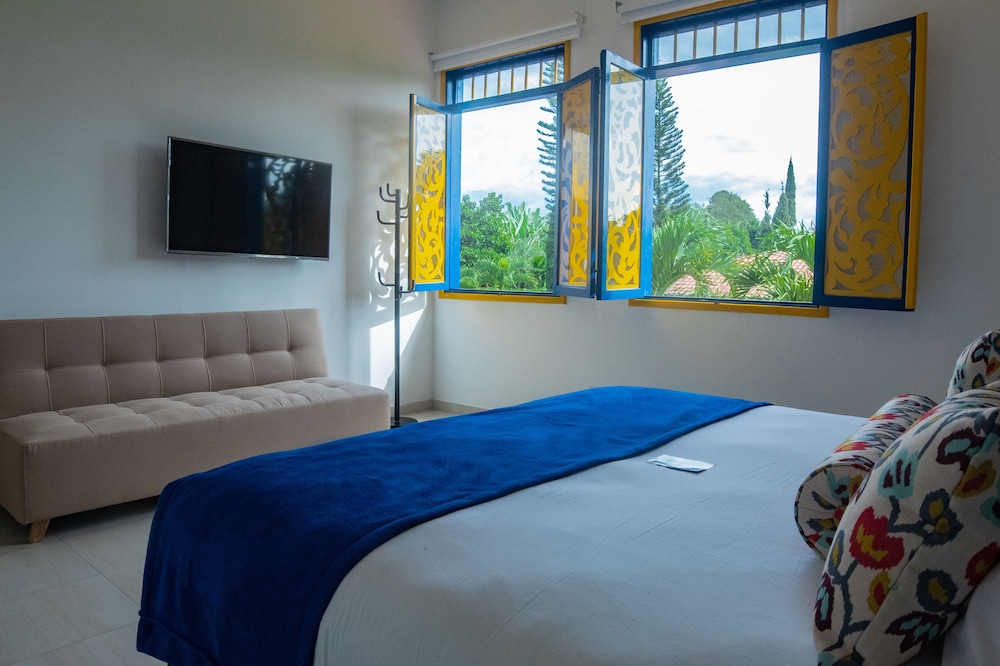 Superior Double or Twin Room, Garden View