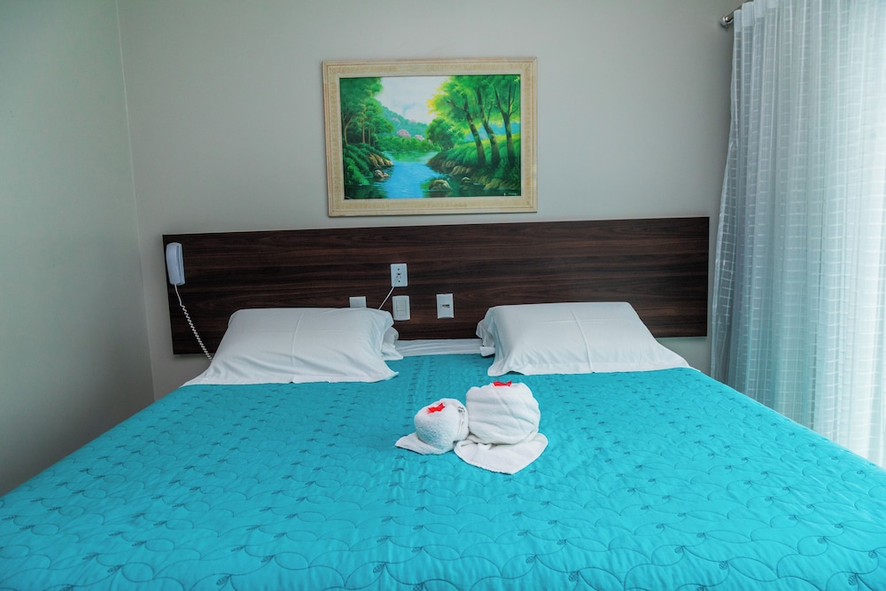 Deluxe Double Room, 1 Queen Bed, Non Smoking, City View photo 1
