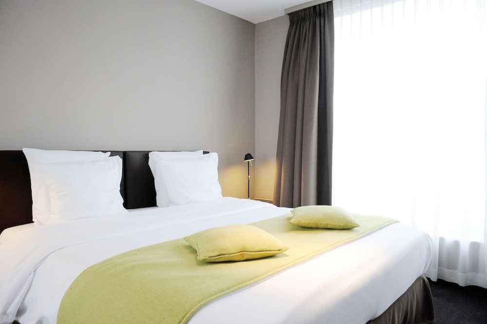 Classic Double or Twin Room - Photo 12