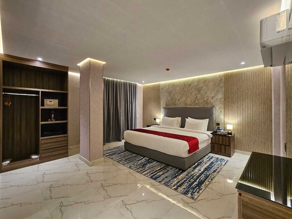 Royal Suite