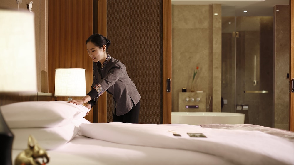 Club Room, 2 Double Beds, Accessible Bathtub, Club Lounge Access