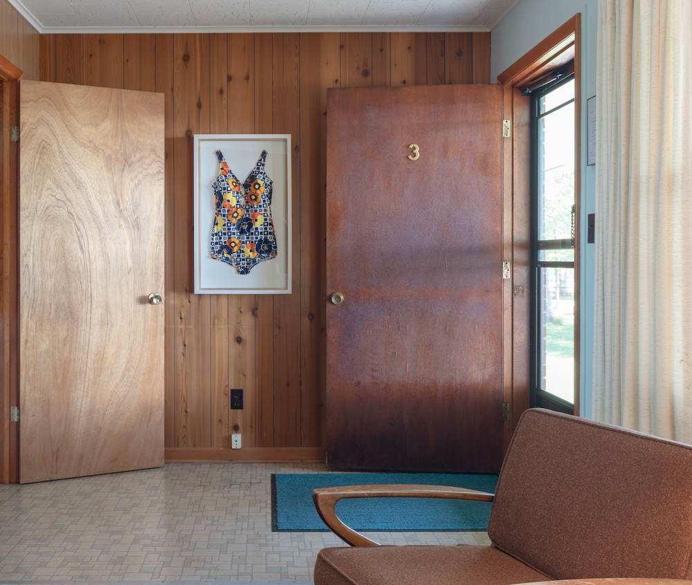 Traditional Double Room, 1 Bedroom, Lake View, Lakeside (Motel) photo 3