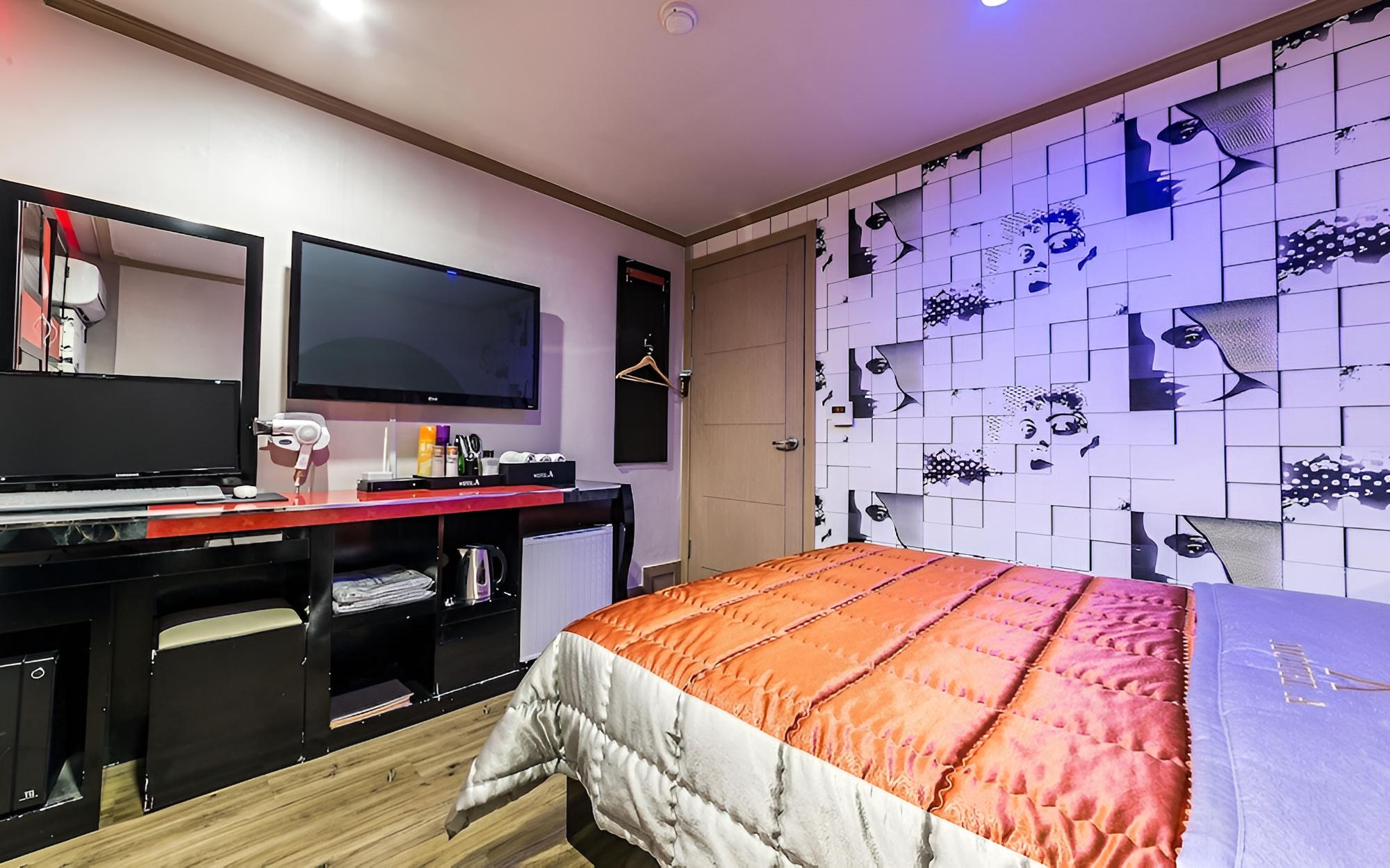 Room (Standard) - Photo 2