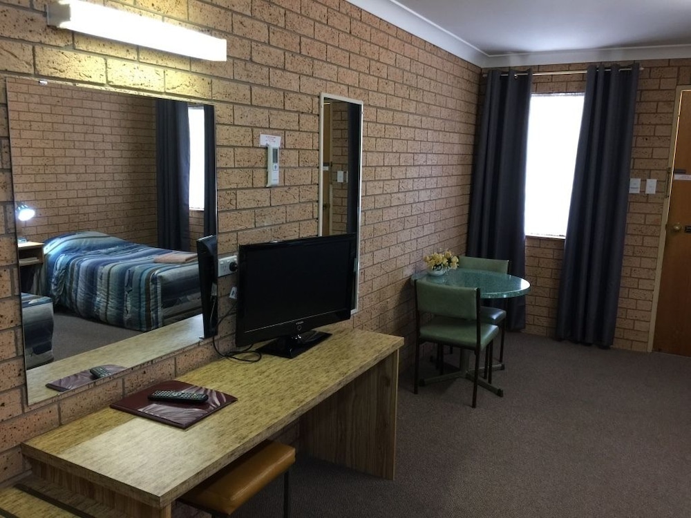 Luxury Suite, Non Smoking, Kitchenette photo 1