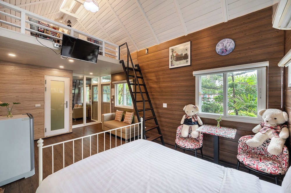 Superior Quadruple Room, Garden View