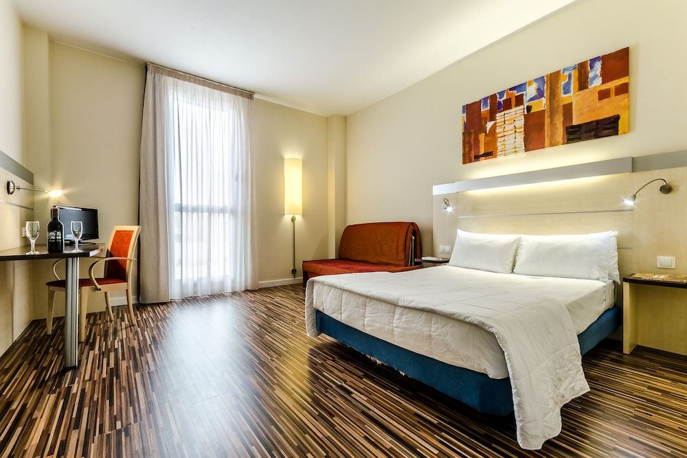 Double Room - Photo 1