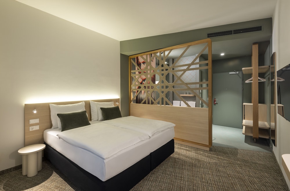 Superior Double or Twin Room, Non Smoking