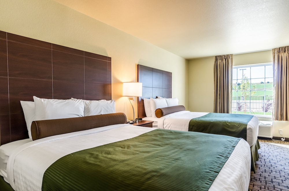 Room, 2 Queen Beds, Non Smoking