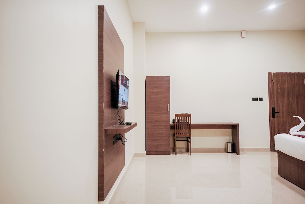 Luxury Room, 1 King Bed, Non Smoking
