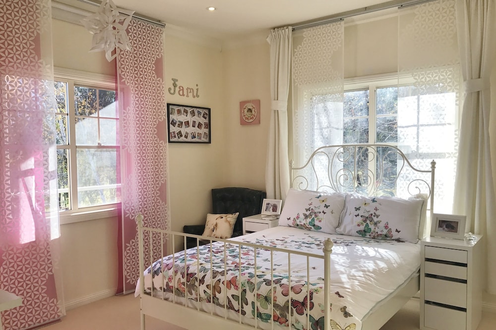 Executive House photo 1