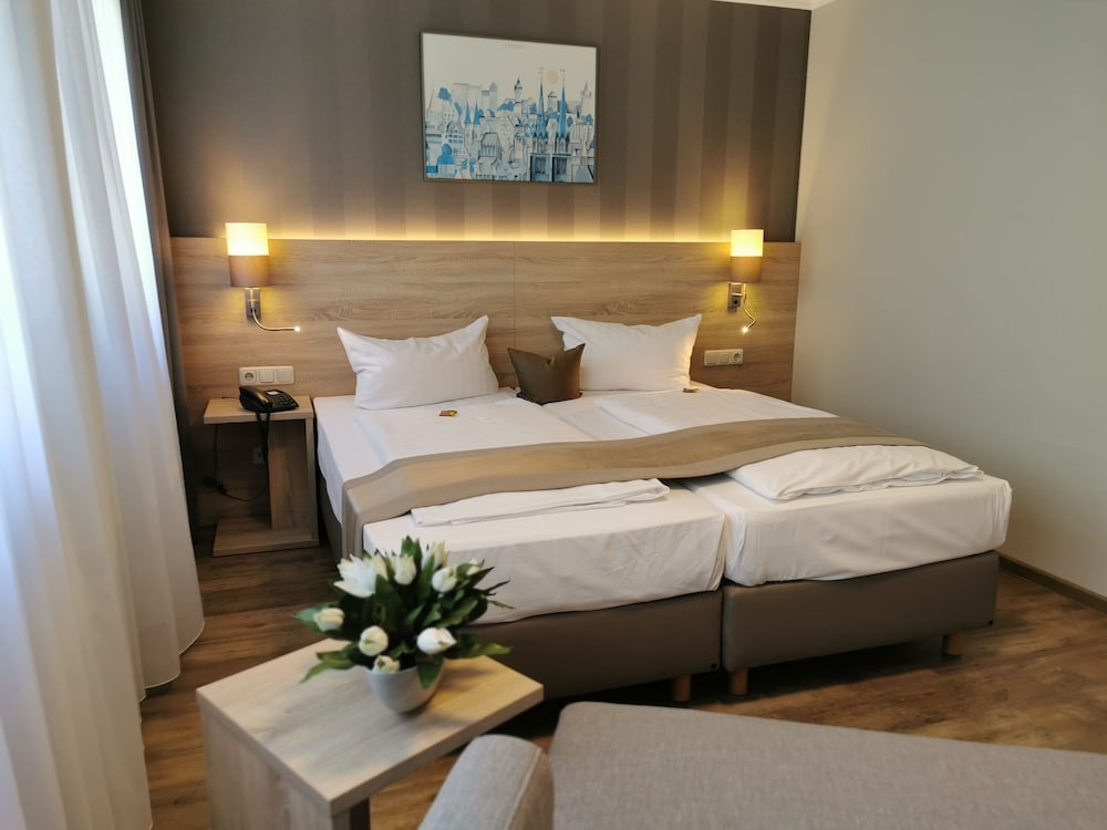 Double Room - Photo 15