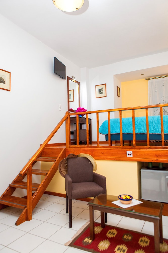 Traditional Room - Photo 15