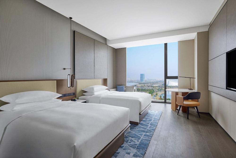 Executive Room, 1 Double Bed, Lake View