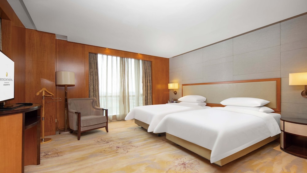 Suite, 1 Bedroom, Lake View