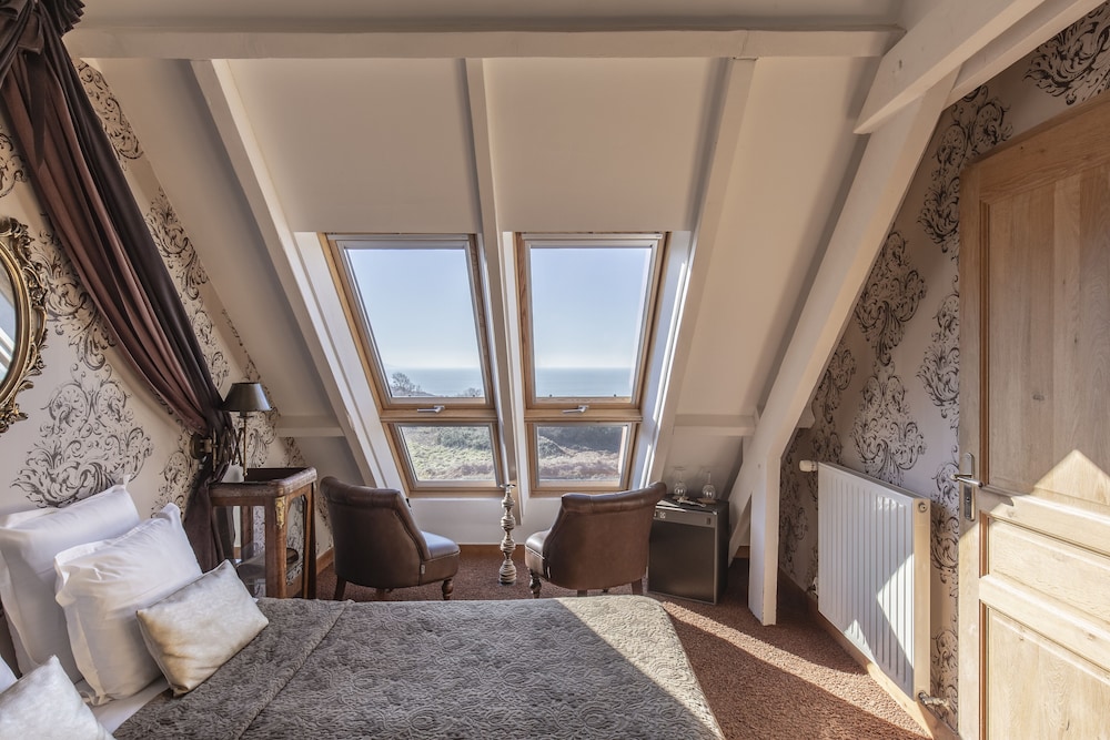 Chambre Double Confort, 1 grand lit, vue mer ( bourgeoise)