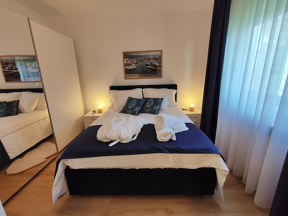 Luxury Apartment