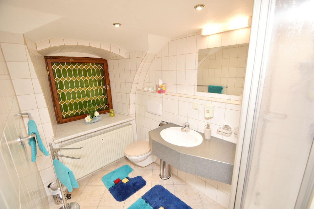 Family Room, 2 Bedrooms (2 Adults + 2 Children) photo 2