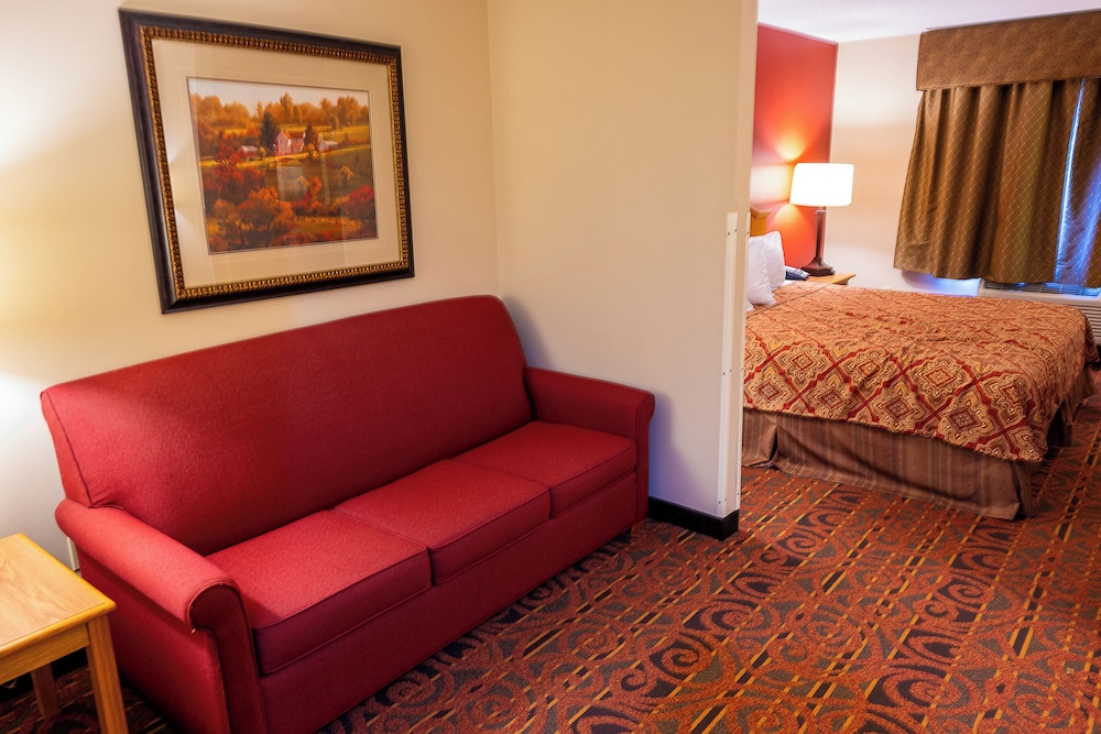 Deluxe Suite, 1 King Bed with Sofa bed photo 2