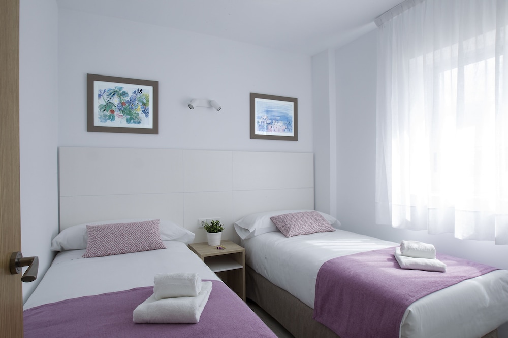 Family Apartment, 2 Bedrooms photo 2