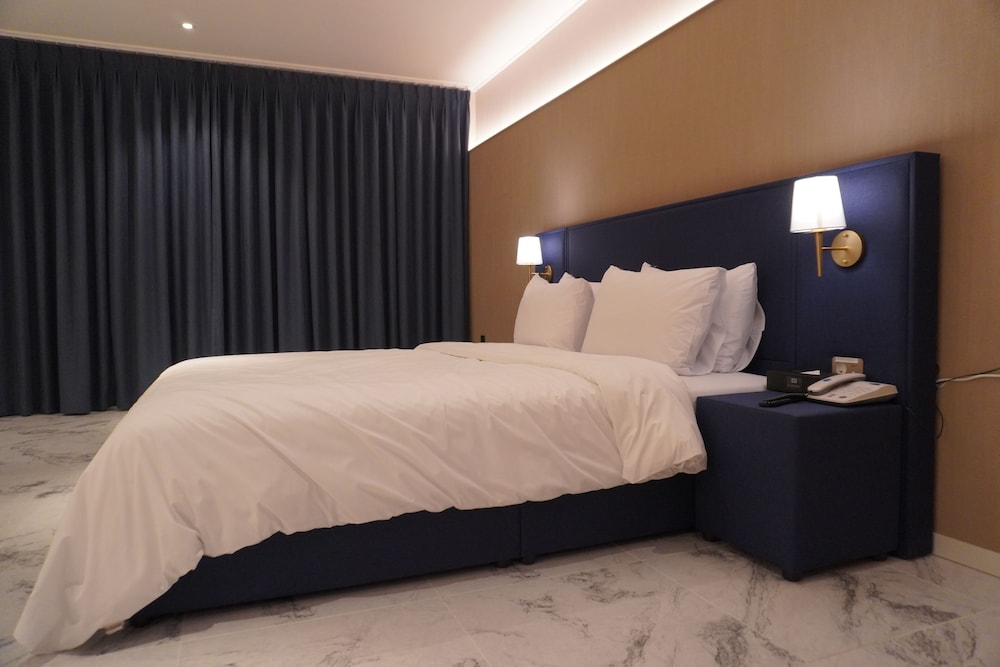 Suite King Avenue - Spa - Photo 1