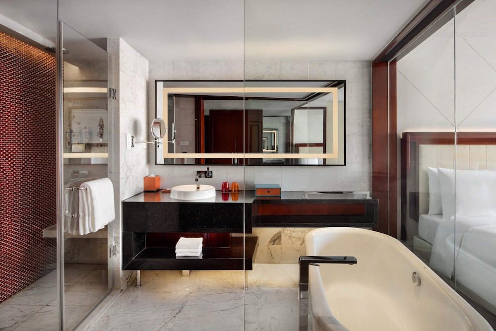 Deluxe Room, 2 Double Beds - Photo 11