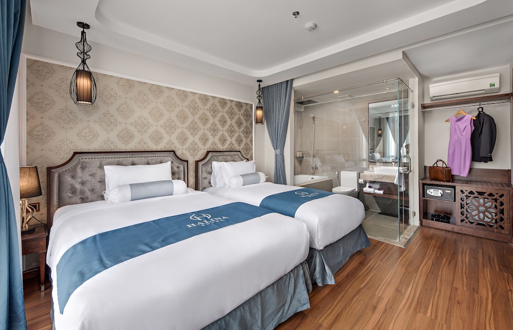 Suite Triple, Sea View (Free Sauna) photo 3