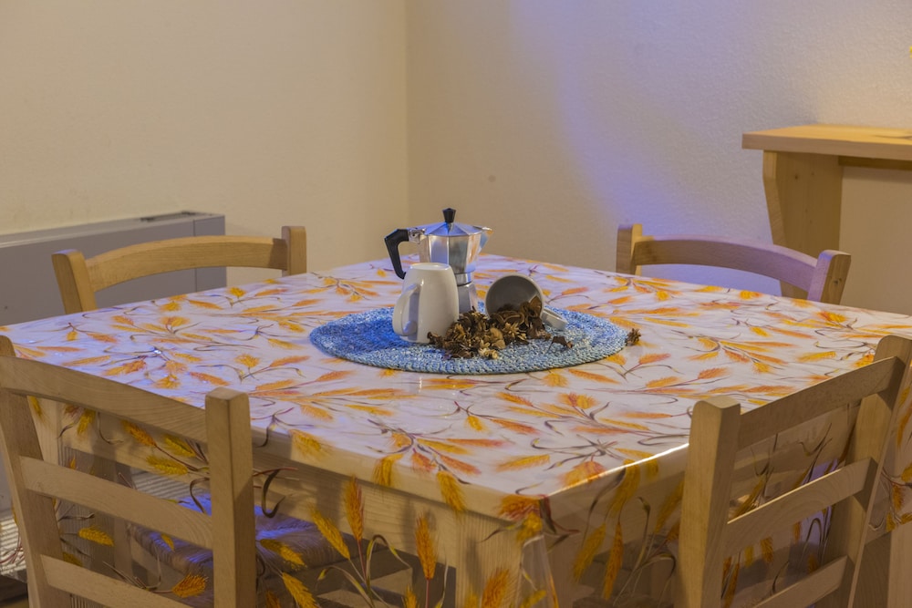Duplex, 1 Bedroom photo 3