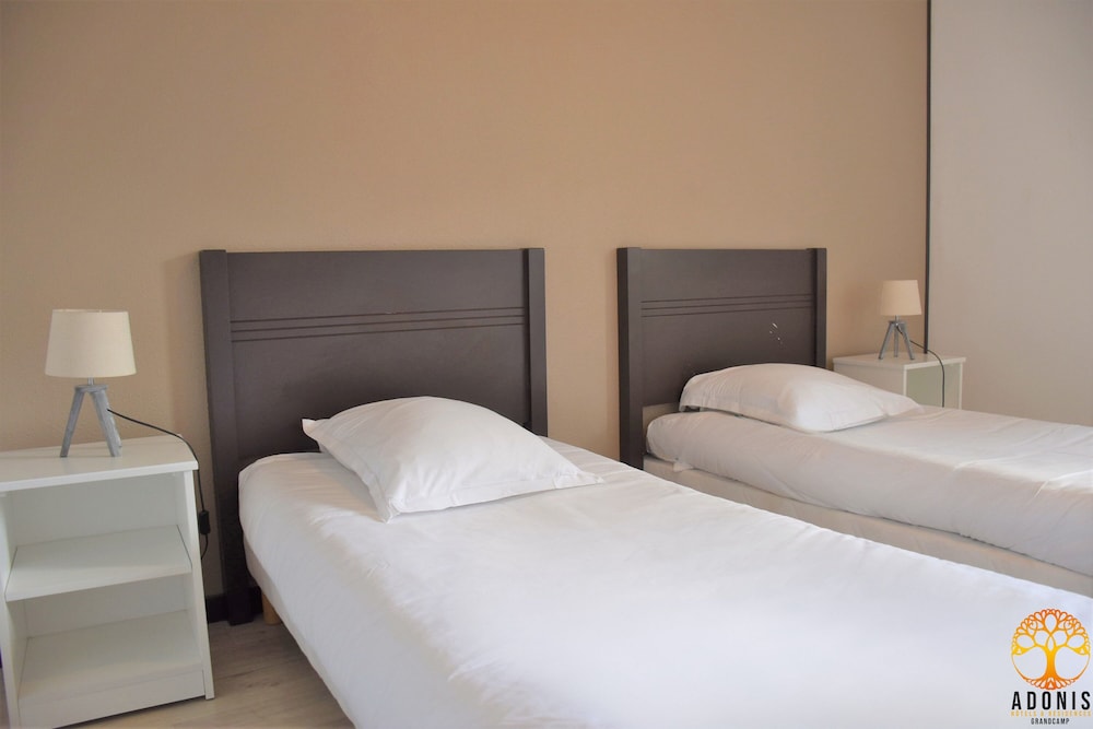 Apartment, 2 Bedrooms (4-6 pax / 3rd Floor without elevator) - Photo 1
