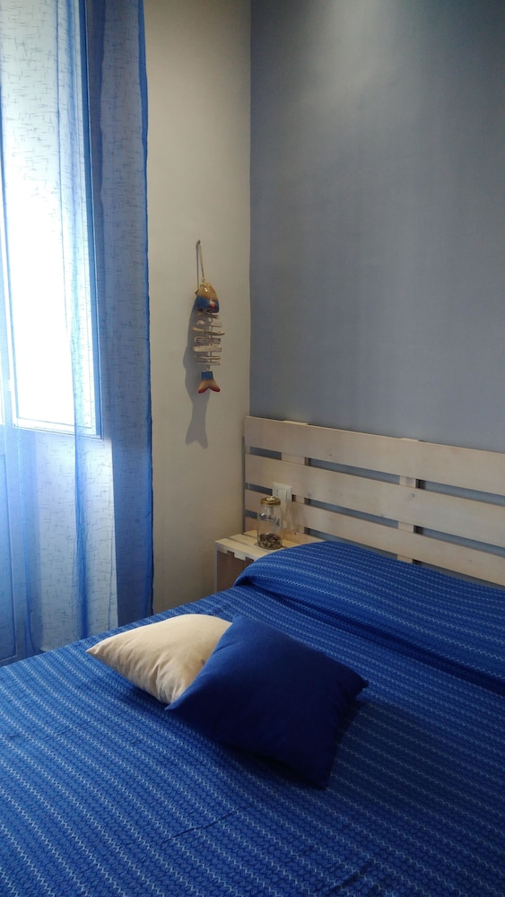 Exclusive Room, 1 Queen Bed, City View