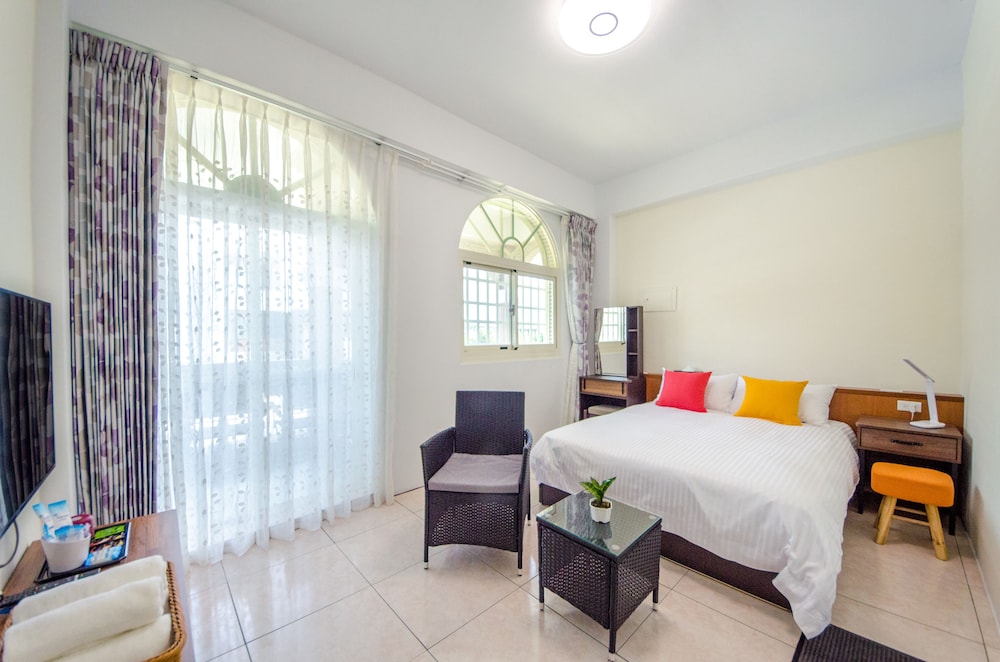 Standard Double Room - Photo 30