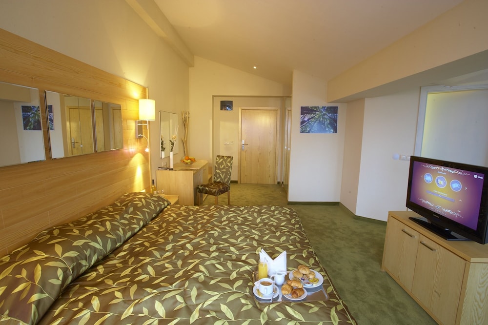 Family Suite, 1 Bedroom photo 2