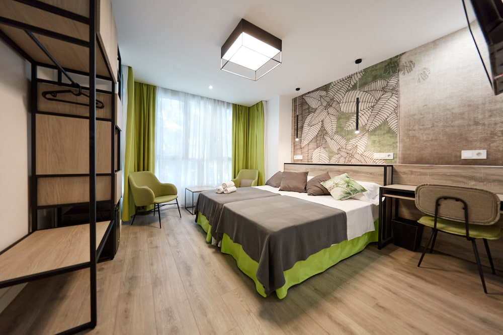 Superior Double or Twin Room - Photo 1